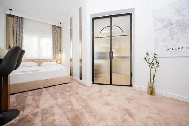 アパート Makenzi ベオグラード